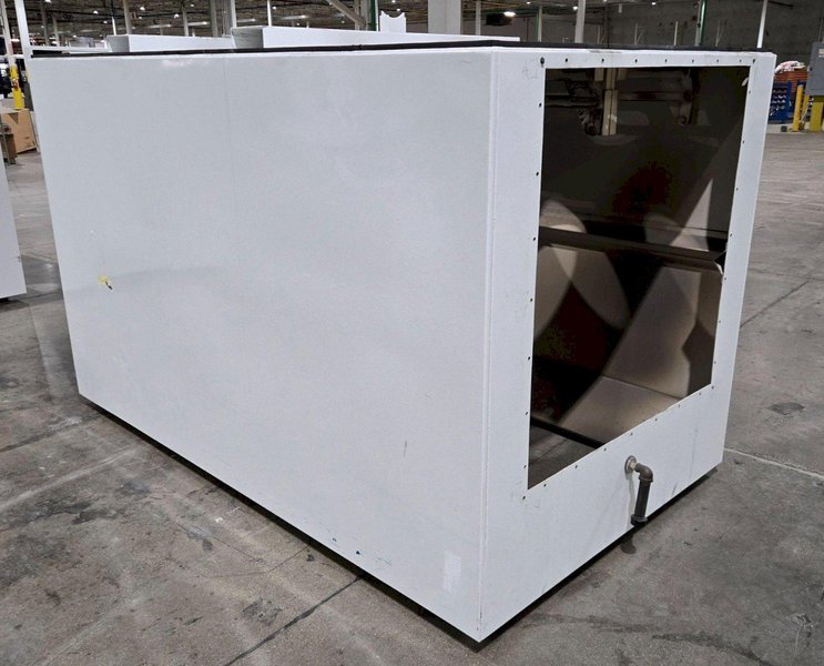 ROBOVENT FILTERED EXHAUST SYSTEM FUME EXTRACTOR USED