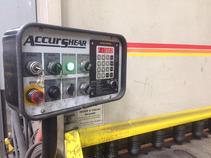 20&#039; x 5/8&quot; ACCURSHEAR MODEL #662520 HYDRAULIC SHEAR WITH MET FAB STACKER: STOCK #15686