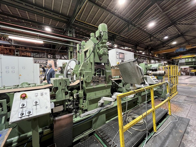 UNGERER STRETCH BEND LEVELING LINE