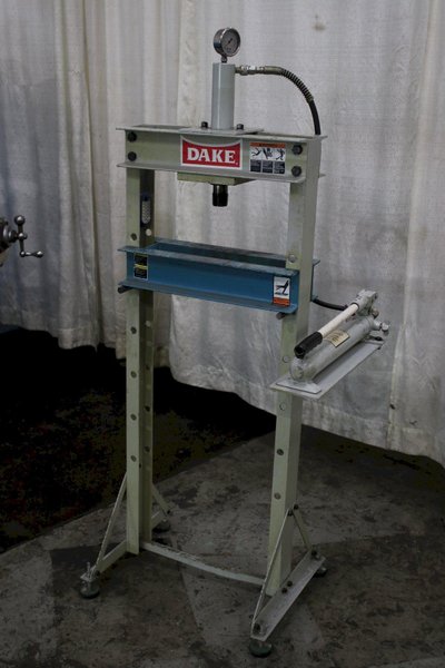 10 TON DAKE H FRAME PRESS: STOCK #75647