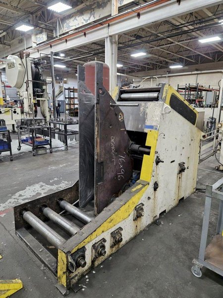 10000 LB X 24&quot; X .250&quot; PRE COIL CRADLE STRAIGHTENER