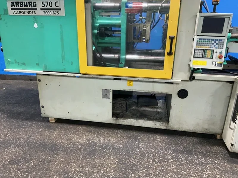 Arburg Inc  Injection Molder - 570 C 2000 - 675