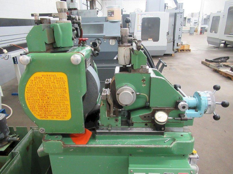 Royal Master Model TG-12X3 Centerless Grinder, .004-1.5" Capacity, Vbl Speed, Hydraulic Dressers