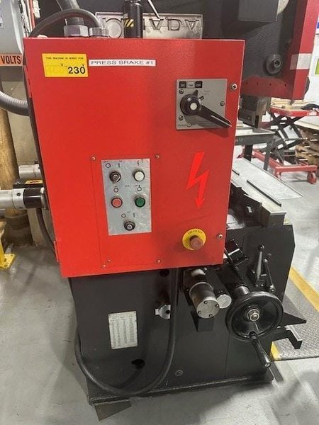 35 Ton x 4′ Amada RG-35S Hydraulic Press Brake, 1993
