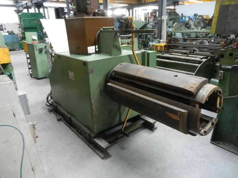 STAM - 1500 x 5 mm decoiler + straightener
