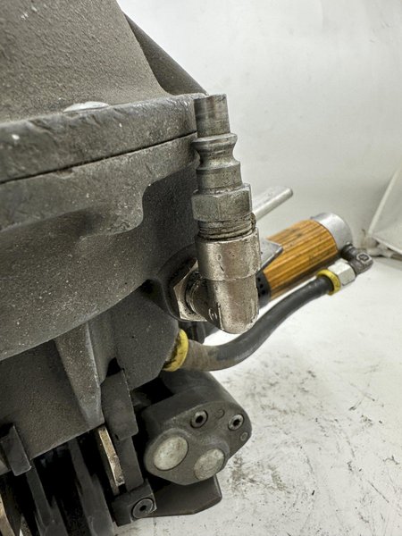 3/4" FROMM MODEL #A482 PNEUMATIC STRAPPING TOOL WITH TENSIONER: YOBRO #26177