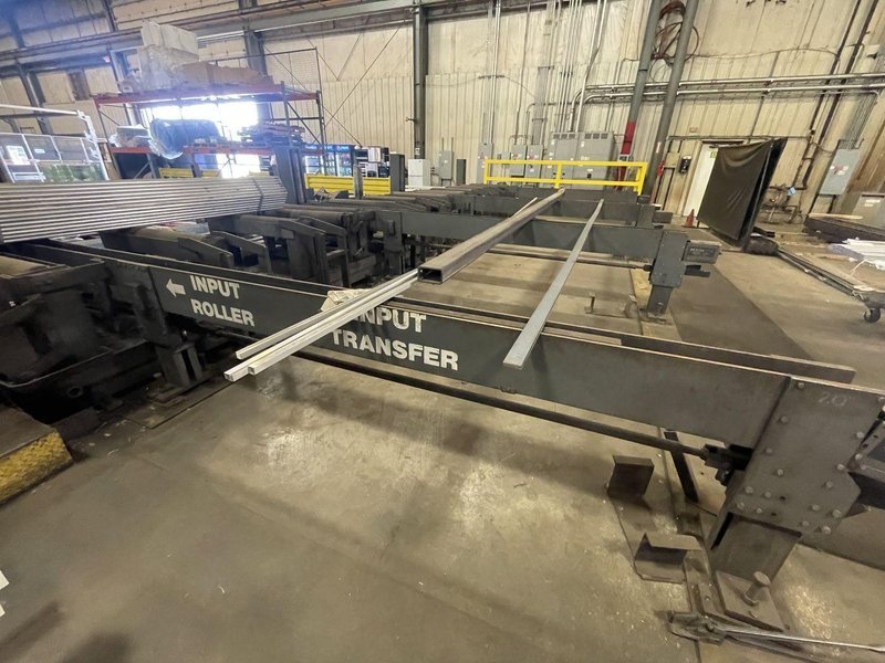 44" X 25" HEM WF190A-DC DUAL COLUMN WIDE FLANGE HORIZONTAL BANDSAW. STOCK # 0981026