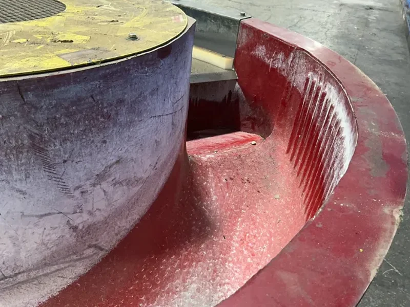 GIANT FINISHING, INC 48" VIBRATORY FINISHER  -  GB-10
