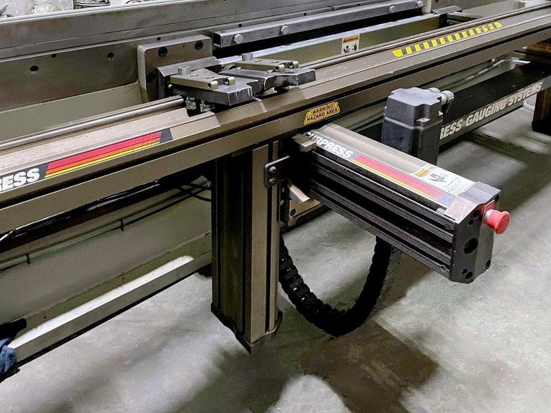 Accurpress 717512 175 Ton 6 Axis Press Brake