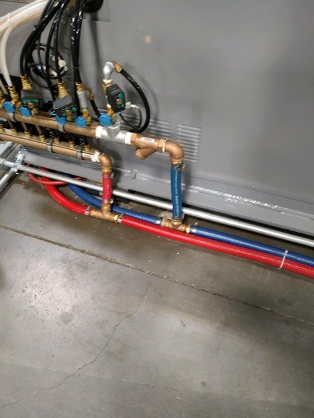 224 Ton Nissei DCX200III-25A Molding Machine, 2023 – Includes Chiller, Dryer, Temp Controller &amp; Granulator