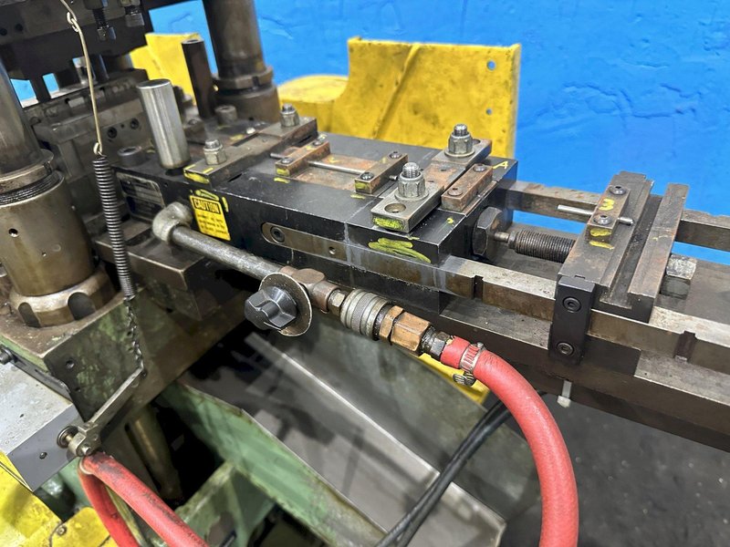 25 TON HENRY &amp; WRIGHT 4 POST CUTPRESS &amp; STOCK FEEDER: STOCK #77500