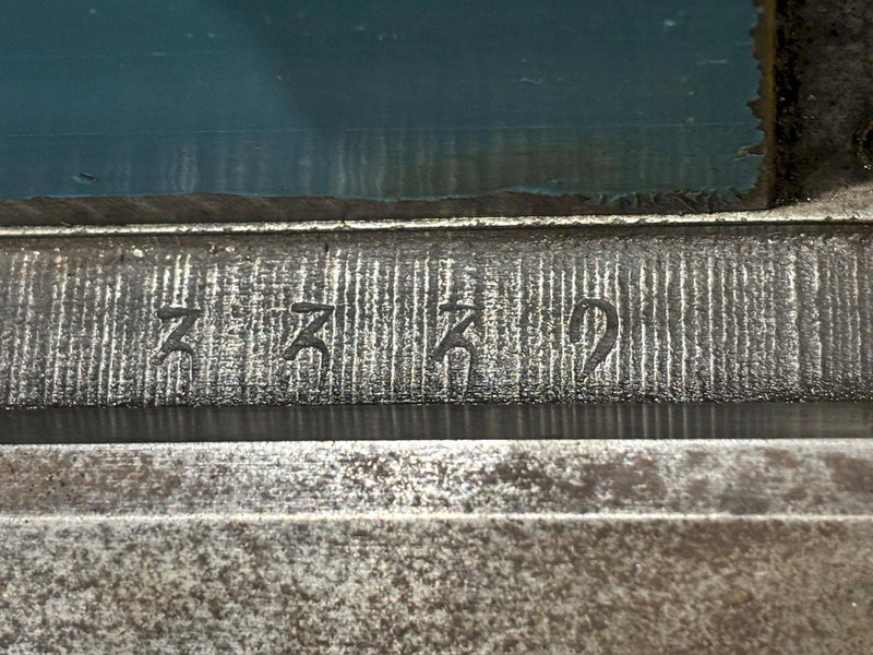 19" X 40" ENCO MODEL #111-1838 GEARED HEAD GAP BED ENGINE LATHE 2.56" HOLE: YOBRO #24324