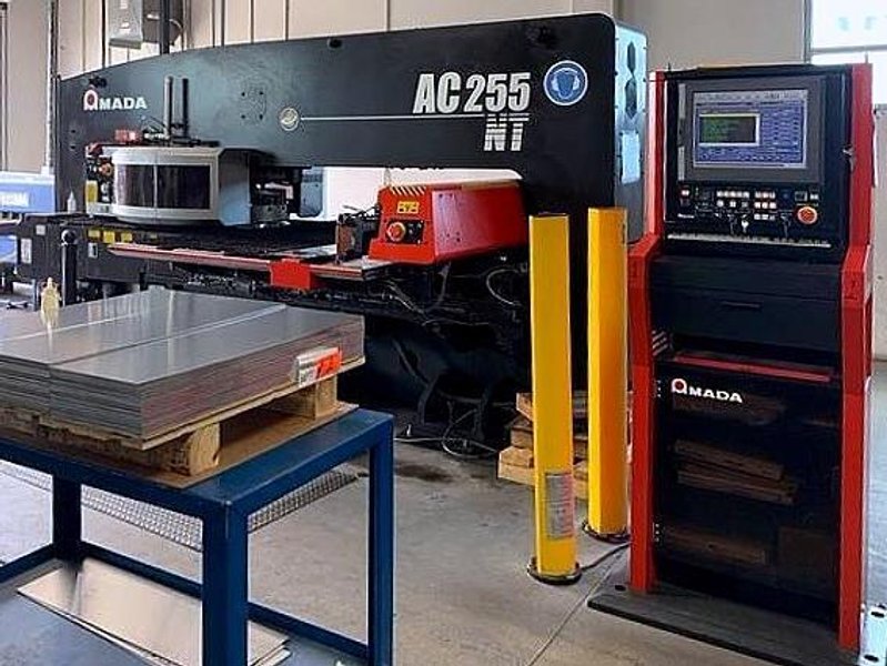 Amada AC255 NT (2008) AC Servo Turret