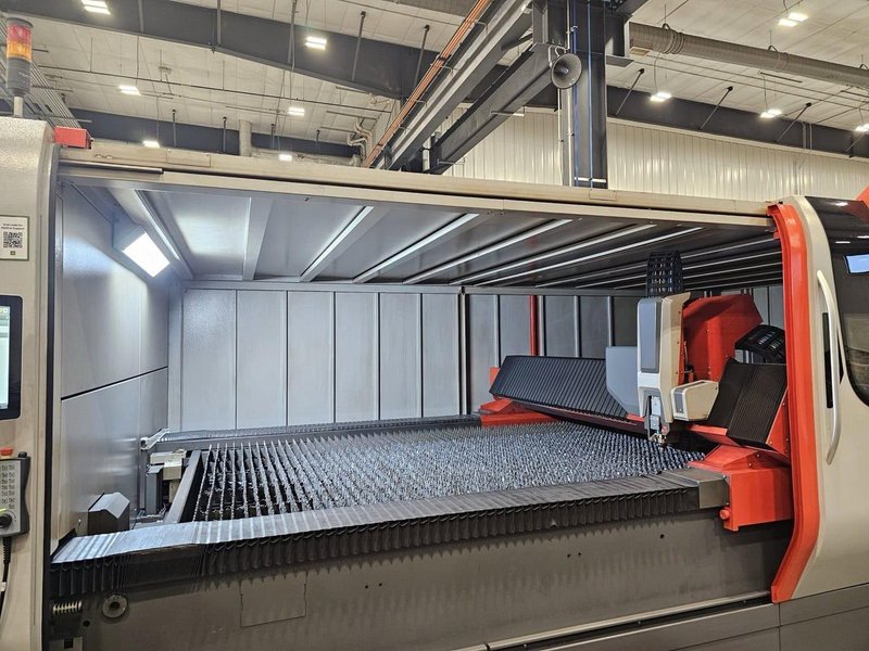 15,000 Watt 4020 Bystar Bystronic Fiber Laser, 2021 –  W/ByTrans Extended Automation, Very Clean, Low Hours