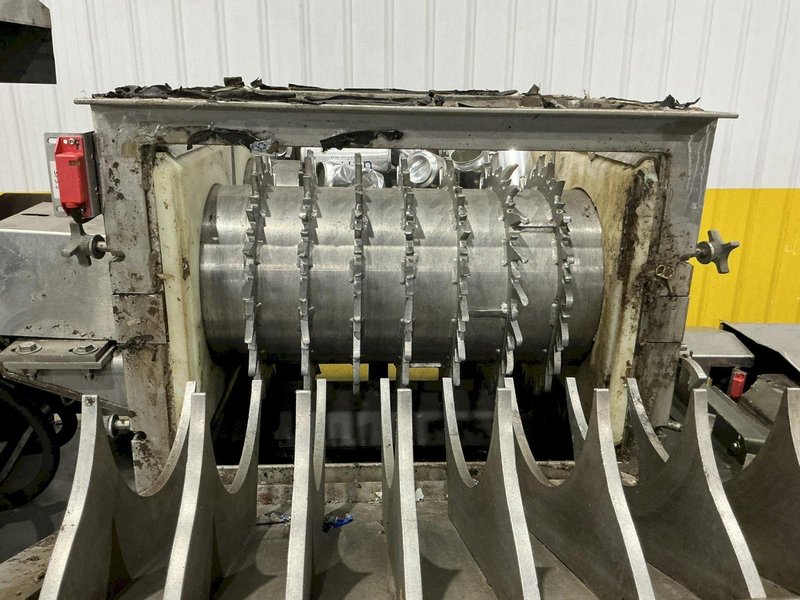 30" X 30" HARMONY ENTERPRISES MODEL #PERFSSHB24 STAINLESS STEEL EXTRACT PLUS HORIZONTAL BALER &amp; PERFERATOR, FOR ALUMINUM CAN &amp; BOTTLES LIQUID EXTRACTION: YOBRO #25023