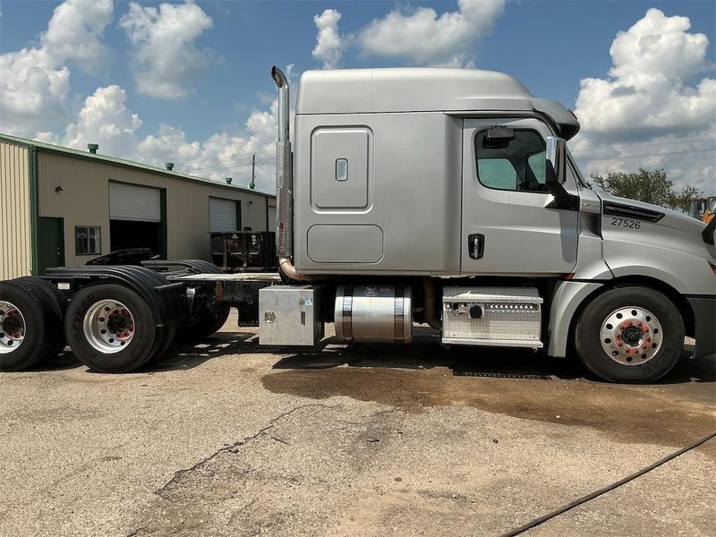 2019 Freightliner Cascadia 126 3AKJHHDV8KSKP5048