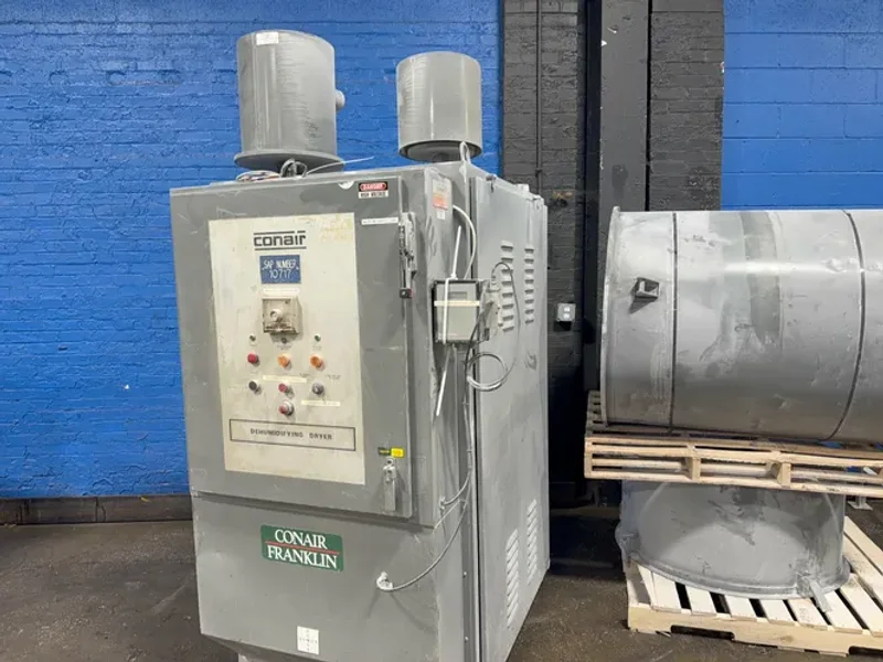 CONAIR DEHUMIDIFYING DRYER  -  D400H611