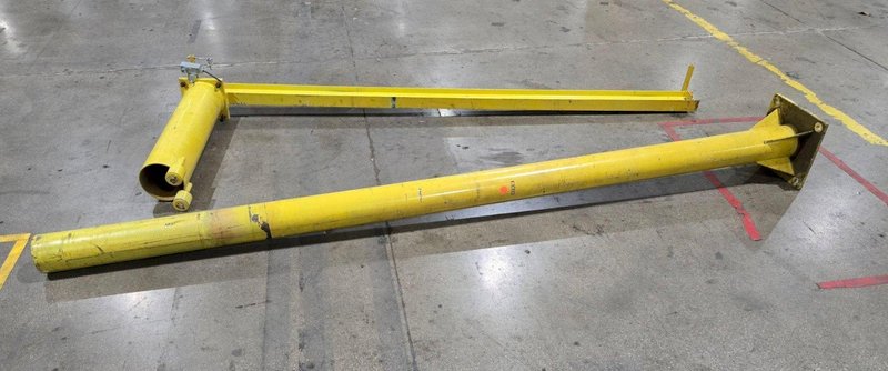 300LB CAPACITY JIB CRANE ARM AND POST ONLY USED