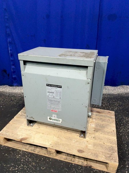 MGM TRANSFORMER CO 45 KVA TRANSFORMER  -  HT45A3K2-D16