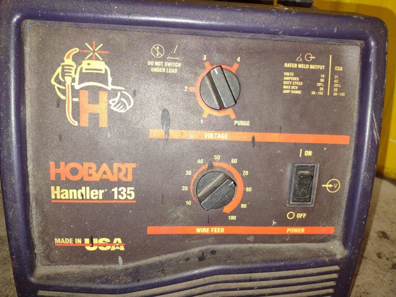 HOBART HANDLER 135 MIG WELDER: YOBRO #24384