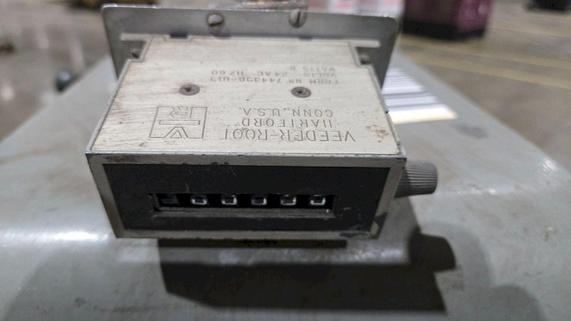 TAUMEL ORBITAL RIVETER WITH STAND DAMAGED USED