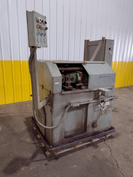 1980 KBC LIAN FENG MODEL #LF-40 2 DIE THREAD ROLLER IN-FEED &amp; THRU-FEED: STOCK #19141