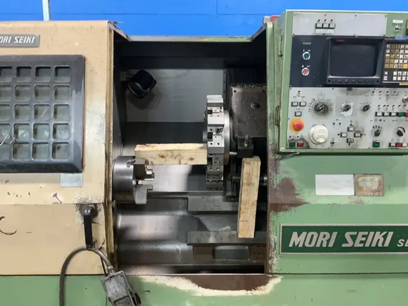 MORI SEIKI CNC LATHE  -  SL-25B5