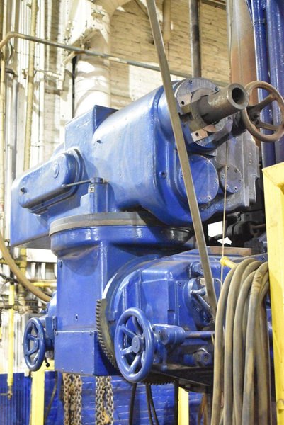 8&#039; x 22&quot; x 5 MT KAUKAUNA MODEL#140U PORTABLE UNIVERSAL RADIAL DRILL: STOCK #19479