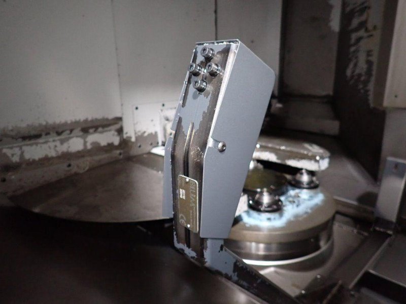 MAKINO MILLING MACHINE CO HORIZONTAL MACHINING CENTER  -  A51NX