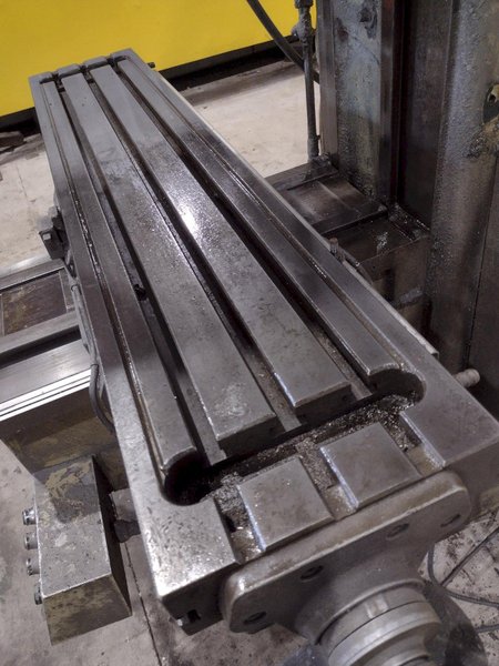 3 HP MICROCUT MODEL #1050 VERTICAL KNEE MILL: STOCK #21731