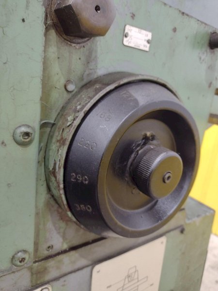 #2 CINCINNATI MODEL #207 HORIZONTAL MILL WITH VERTICAL TOOLMAKERS OVERARM: STOCK #22270