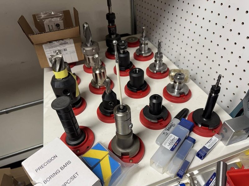 Millport Red Rhino CNC Knee Mill, 2006 – Troyke 5-Axis Rotary, Centroid M400 CNC Controller