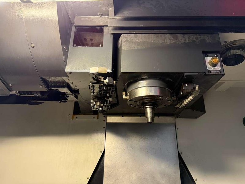 Doosan DNM-500 CNC Vertical Machining Center – 12,000 RPM TSC Mill