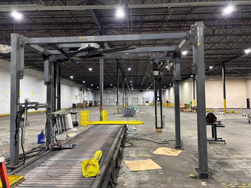 M.J MAILLIS WULFTEC MODEL #WCRT-200 LARGE CAPACITY SHRINK WRAP MACHINE: YOBRO #25092