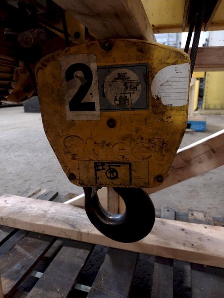 5 TON STREET CRANE MODEL #ZX34 POWERED CABLE HOIST: STOCK #17928