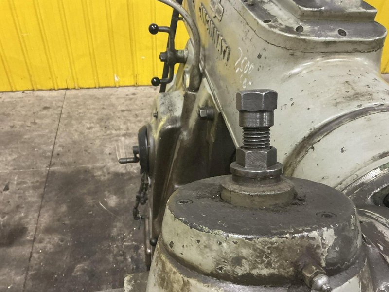 #3 CINCINNATI MODEL #3MI HORIZONTAL UNIVERSAL MILL WITH TOOLMAKERS OVERARM SPINDLE: YOBRO #25929