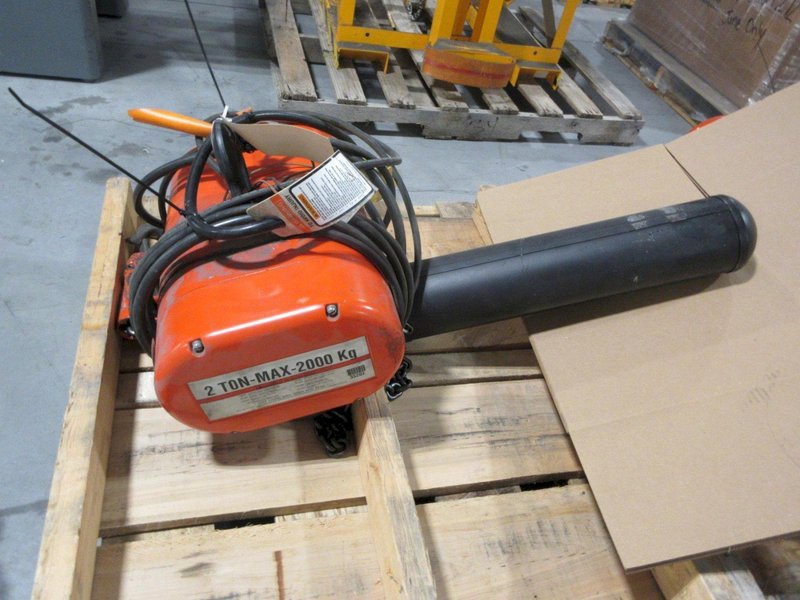 CM Lodestar RR-2 Electric Chain Hoist 2 Ton Capacity- Auction Item
