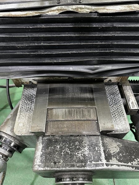 2 Axis CNC Bridgeport Knee Mill, Acu-Rite Millpower