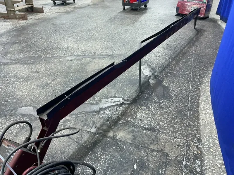 ZIPLINE 180” WELDING STATION