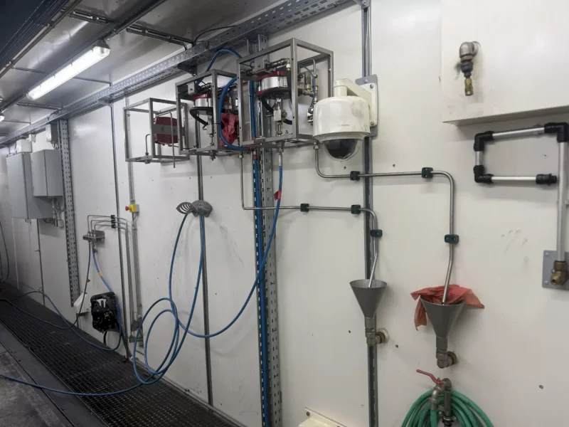 40' RESATO CONTAINERIZED HIGH PRESSURE TEST BAY W/ 3 TON YALE HOIST SYSTEM: YOBRO #25867