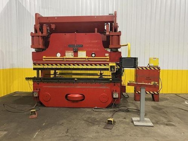 230 TON X 10' CINCINNATI M#230-8AS HYDRAULIC CNC PRESS BRAKE W/ CONTROLS