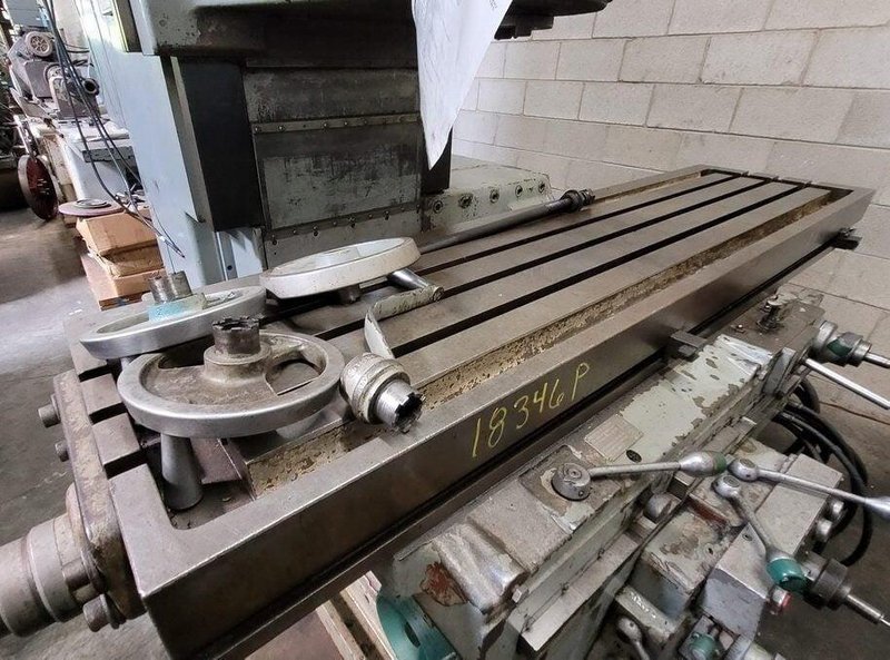 Cincinnati 330-18 Vertical Milling Machine (#5194)