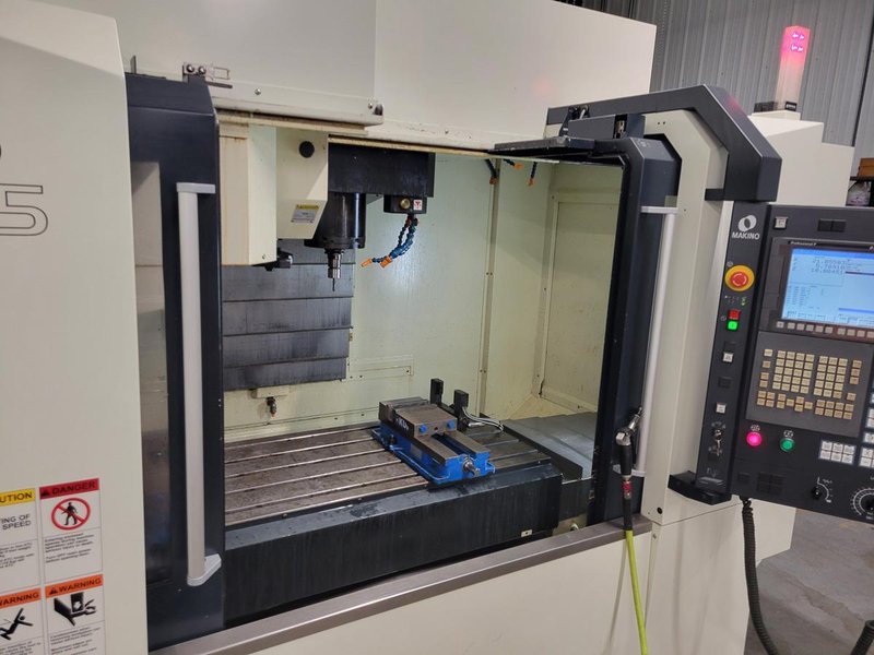 2017 Makino Model PS105 CNC Vertical Machining Center