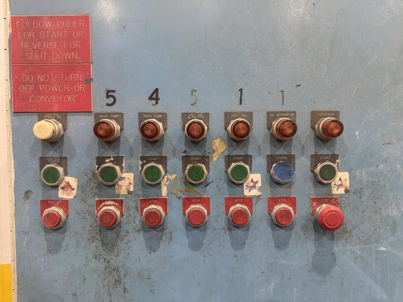 40" x 40" CINCINNATI 3-STAGE HEATED WASHER &amp; PARTS DEGREASER: YOBRO #24765