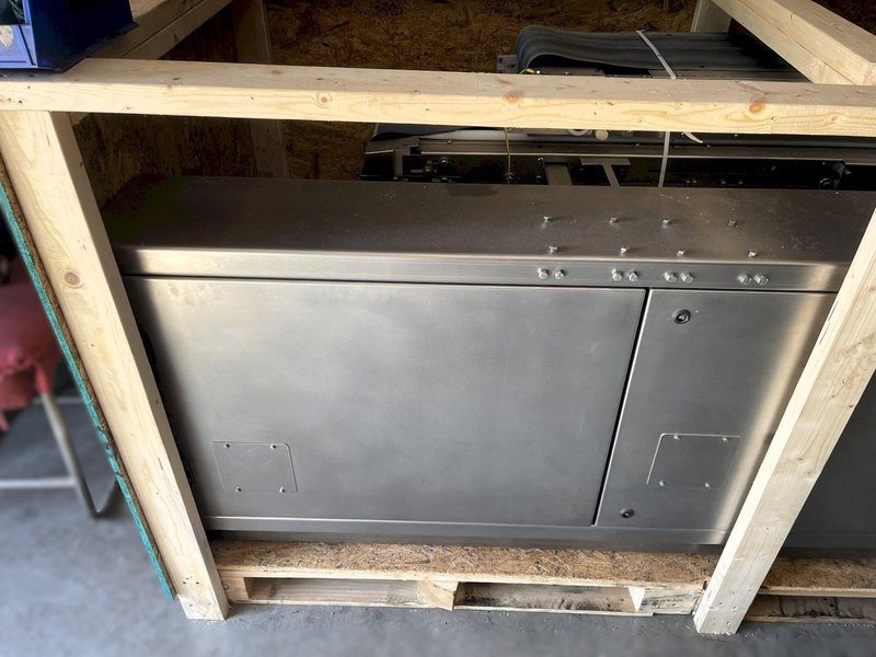 Redpack Horizontal Flow Wrapping NTS 2021 Extended Infeed 10&#039; equipped with Herma 500 Premium Label Applicator