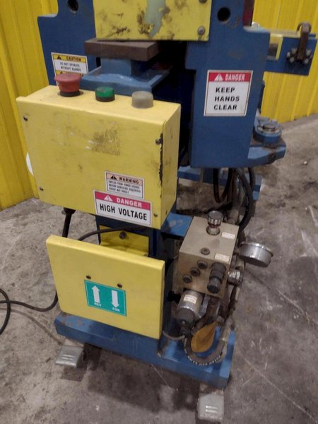 3" KAKA PIPE BENDER MODEL EPB-3, HYDRAULIC: STOCK #81369