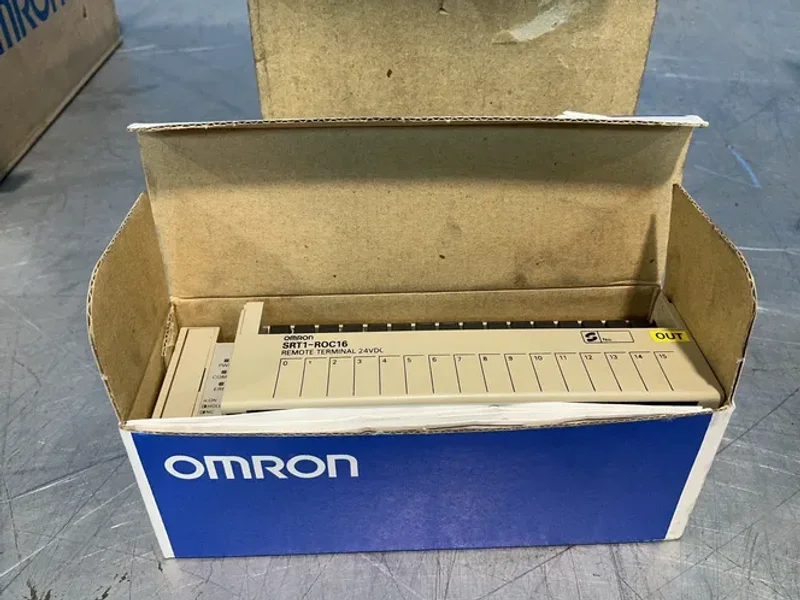 OMRON REMOTE TERMINAL   -  SRT1-ROC16