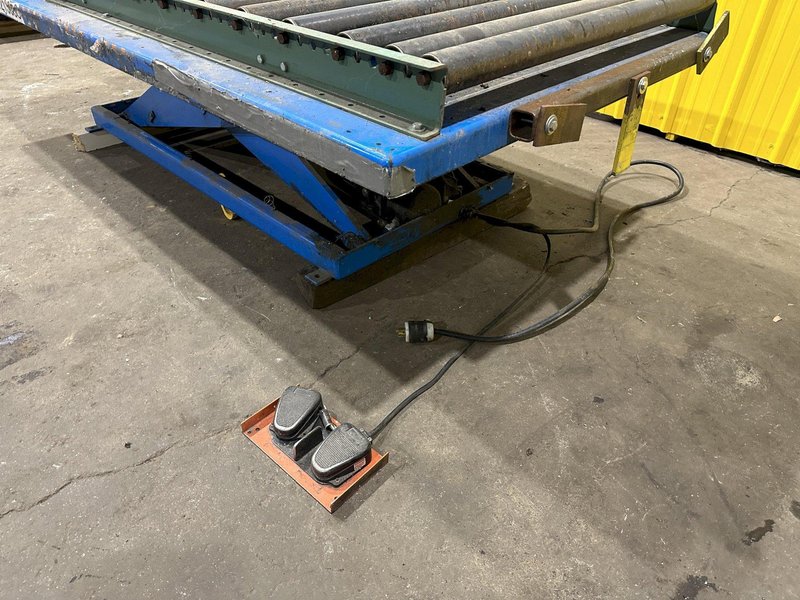 5,000 LBS X 96" X 48" BISHAMON HYDRAULIC SCISSOR LIFT TABLE WITH ROLLER CONVEYOR TOP, 115 VOLT: STOCK #20963