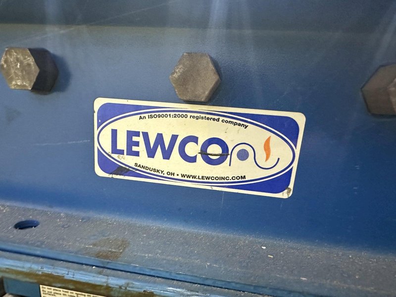 3,000 LBS X 48" X 48" ROTO-MAX HYDRAULIC SCISSOR LIFT TABLE W/ ROTARY LEWCO ROLLER CONVEYOR TOP, 110 VOLT: STOCK #20872