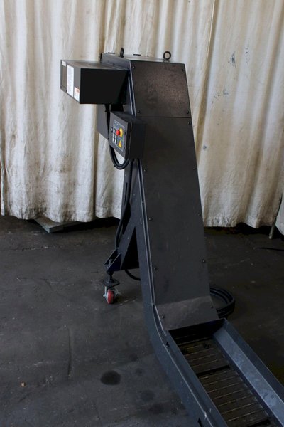 9&quot; X 48&quot; SHINJIN MT TECH INCLINDED CHIP CONVEYOR: STOCK #75472